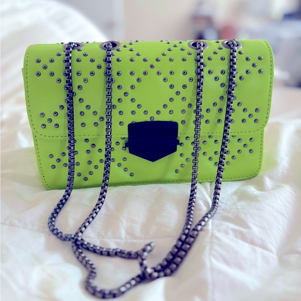 Rad shoulder bag